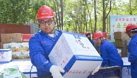 端午福利现场：当“盒鼓”遇上迷你艾草锤，这波操作有点暖！