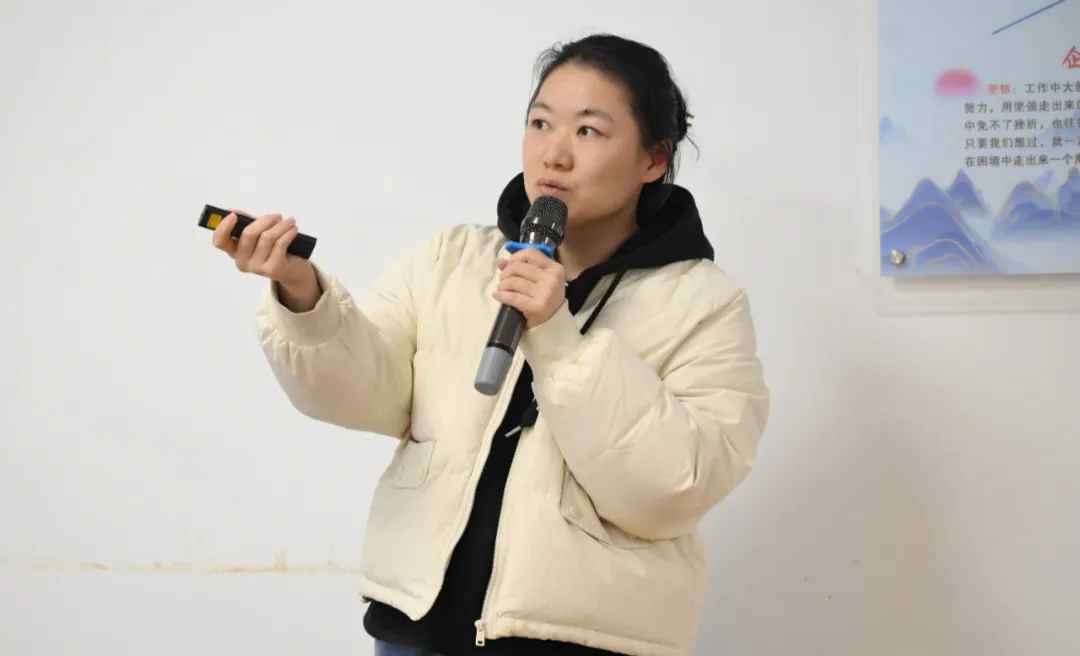 1764827683810387.png 4.webp.png